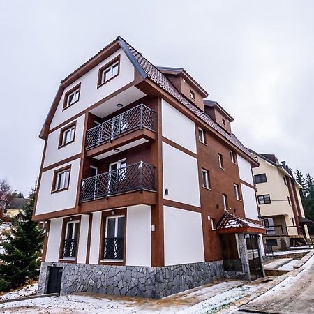 Apartmani “Lazar” I “Lena” كوباونيك المظهر الخارجي الصورة